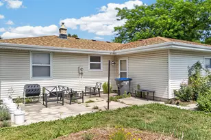 2720 S 20th St, Sheboygan, WI 53081 - Photo 7