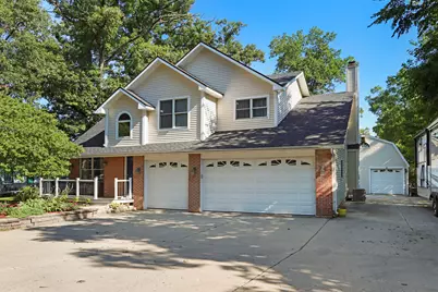 614  Indian Point Rd, Twin Lakes, WI 53181 - Photo 5