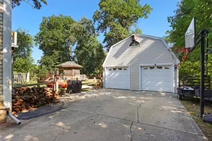 614 Indian Point Rd, Twin Lakes, WI 53181 - Photo 45