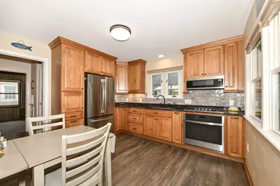 2777 N 81st St, Milwaukee, WI 53222 - Photo 9