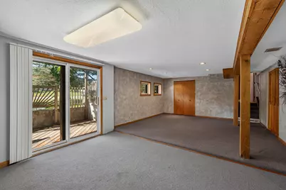 2320 E Sandy Acre Rd, West Bend, WI 53090 - Photo 15