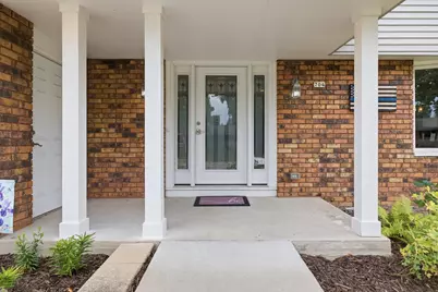 704  Mulberry Dr, West Bend, WI 53090 - Photo 3