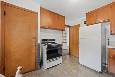 3139 N 75th St, Milwaukee, WI 53216 - Photo 7