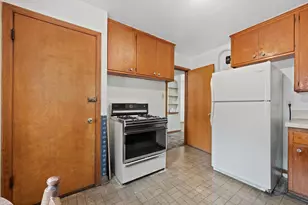 3139 N 75th St, Milwaukee, WI 53216 - Photo 7