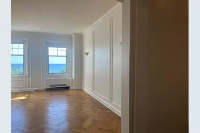 925 E Wells St #625, Milwaukee, WI 53202 - Photo 3
