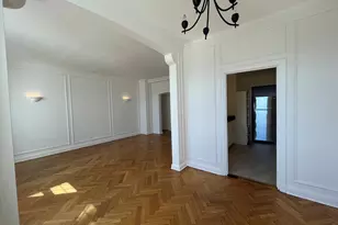 925 E Wells St, Milwaukee, WI 53202 - Photo 21