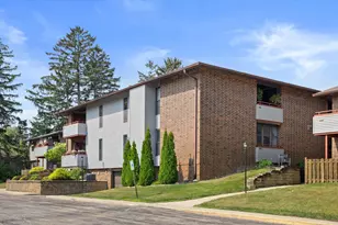 7931 S 68th St, Franklin, WI 53132 - Photo 25