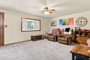 1101 Mallard Ln, Kossuth, WI 54220 - Photo 5