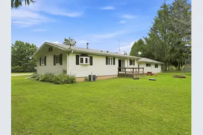 1101  Mallard Ln, Kossuth, WI 54220 - Photo 25