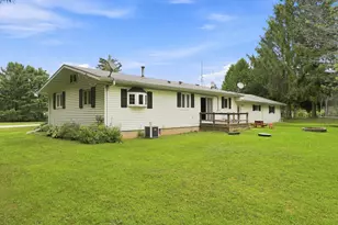 1101 Mallard Ln, Kossuth, WI 54220 - Photo 25