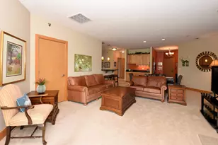 N74W13737 Appleton Ave, Menomonee Falls, WI 53051 - Photo 7