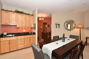N74W13737 Appleton Ave, Menomonee Falls, WI 53051 - Photo 19