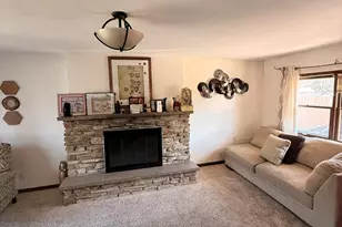 2970 S 99th St, West Allis, WI 53227 - Photo 7
