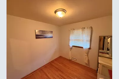 2970 S 99th St, West Allis, WI 53227 - Photo 13
