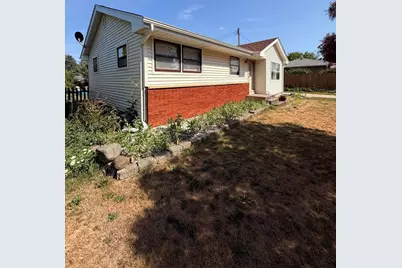 2970 S 99th St, West Allis, WI 53227 - Photo 29