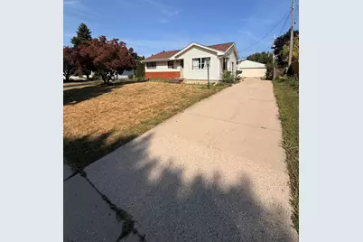 2970 S 99th St, West Allis, WI 53227 - Photo 23