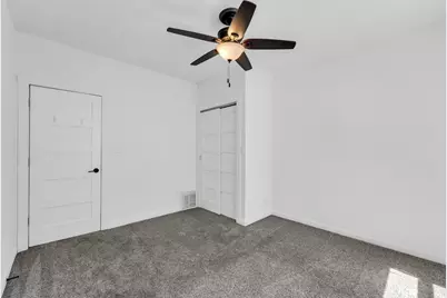5909  33rd Ave, Kenosha, WI 53144 - Photo 13
