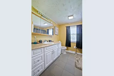 W772 W Douglas Ave, Bloomfield, WI 53105 - Photo 5
