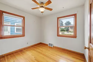 2140 S 109th St, West Allis, WI 53227 - Photo 11
