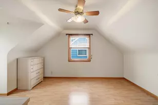 2140 S 109th St, West Allis, WI 53227 - Photo 15