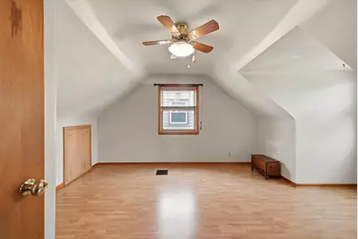 2140 S 109th St, West Allis, WI 53227 - Photo 13
