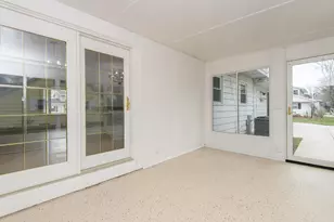 21300 Astolat Dr, Brookfield, WI 53045 - Photo 17