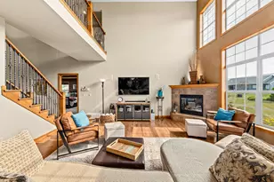 797 Estate Dr, Fond du Lac, WI 54935 - Photo 11