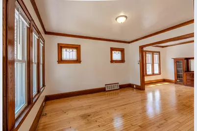 3783 N 12th St, Milwaukee, WI 53206 - Photo 5