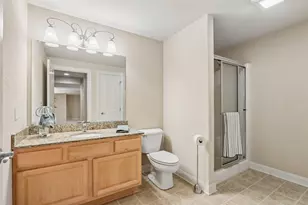 749 Prestwick Ct, Oconomowoc, WI 53066 - Photo 27