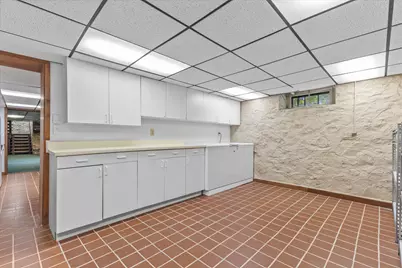 N72W13449  Good Hope Rd, Menomonee Falls, WI 53051 - Photo 37