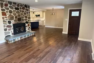 14120 W Howard Ave, New Berlin, WI 53151 - Photo 11