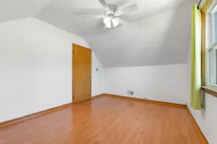 3609 N 78th St, Milwaukee, WI 53222 - Photo 9
