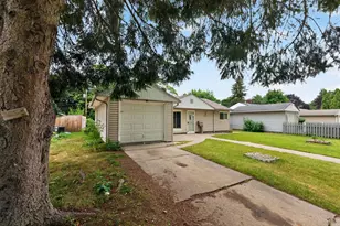 3724 N 61st St, Milwaukee, WI 53216 - Photo 3