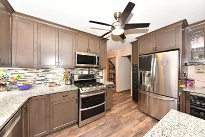 1400  Manitowoc Ave, South Milwaukee, WI 53172 - Photo 9