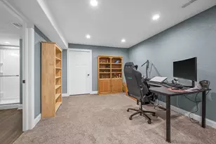 1809 Coldwater Creek Dr, Waukesha, WI 53188 - Photo 45