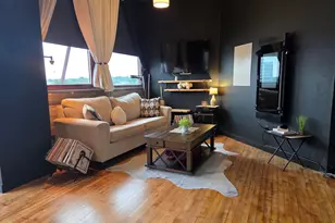 215 W Maple St, Milwaukee, WI 53204 - Photo 29