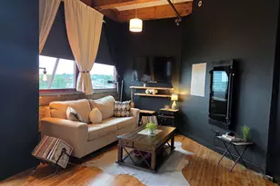 215 W Maple St, Milwaukee, WI 53204 - Photo 5