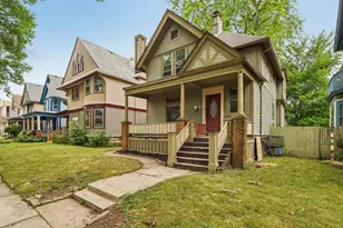 943 N 34th St, Milwaukee, WI 53208 - Photo 27