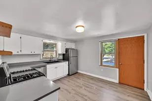 3279 S Adams Ave, Milwaukee, WI 53207 - Photo 23