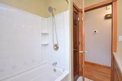 W164N5080  Lone Oak Ln, Menomonee Falls, WI 53051 - Photo 25