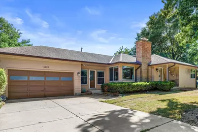 11825 W Elmhurst Pkwy, Wauwatosa, WI 53226 - Photo 1