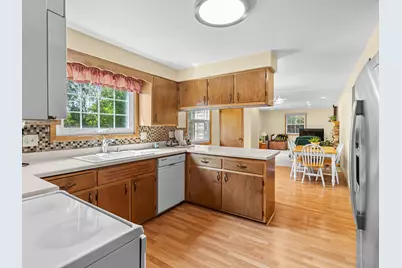1255  Castle Ave, Sheboygan, WI 53081 - Photo 5