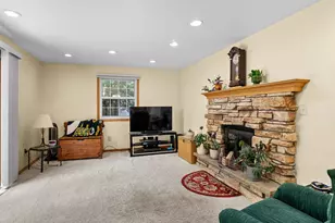 1255 Castle Ave, Sheboygan, WI 53081 - Photo 11