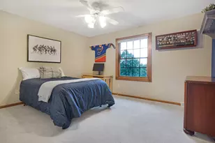 W176N5411 Highridge Dr, Menomonee Falls, WI 53051 - Photo 31