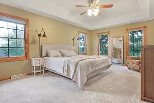 W176N5411 Highridge Dr, Menomonee Falls, WI 53051 - Photo 21