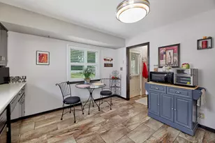 2822 Orchard St, Racine, WI 53405 - Photo 9