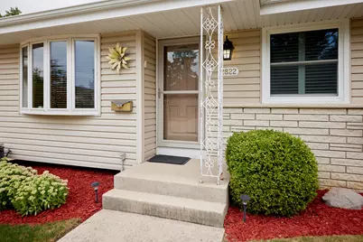 2822  Orchard St, Racine, WI 53405 - Photo 3