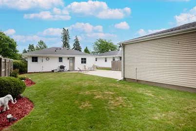 2822  Orchard St, Racine, WI 53405 - Photo 25