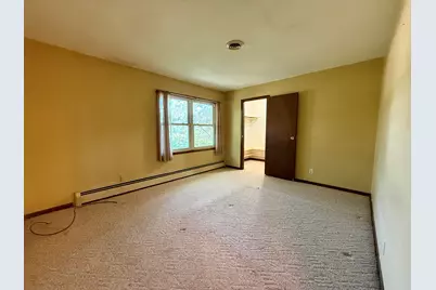 2018  Port Washington Rd, Grafton, WI 53024 - Photo 25