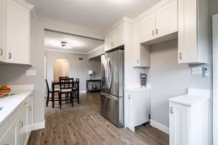 10431 W Courtland Ave, Wauwatosa, WI 53225 - Photo 29